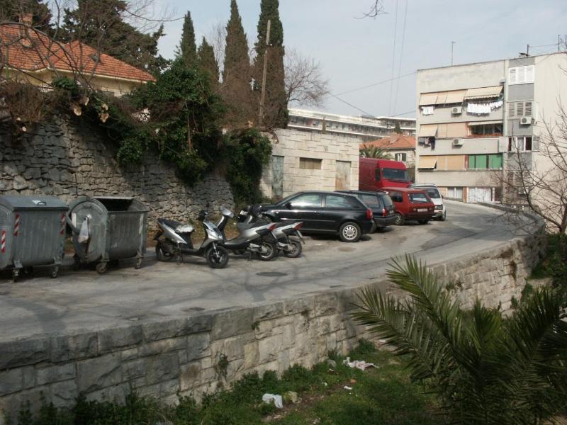 Apartments with parking space Split - 2196 - image 14