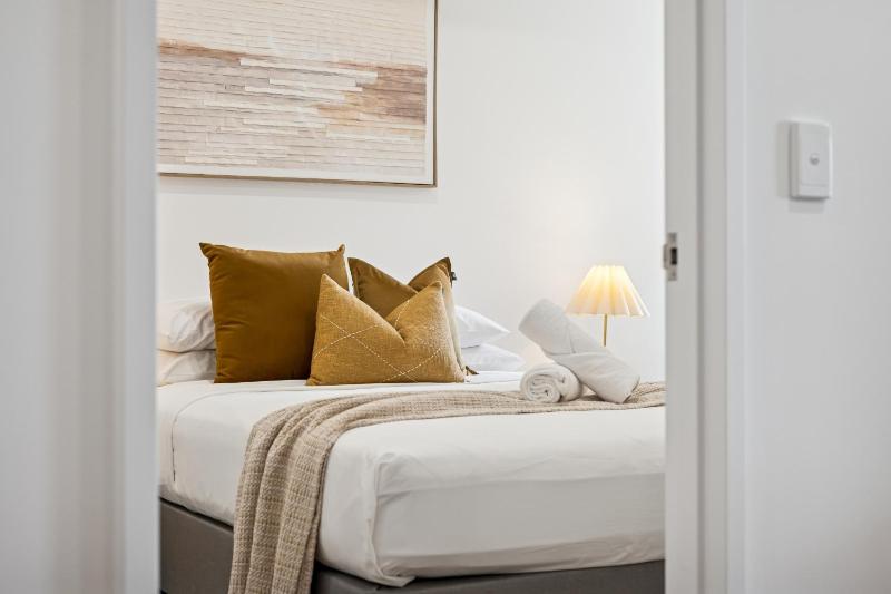 Cannington Comfort - image 9