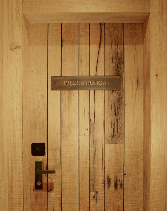 Deluxe Suite image 1