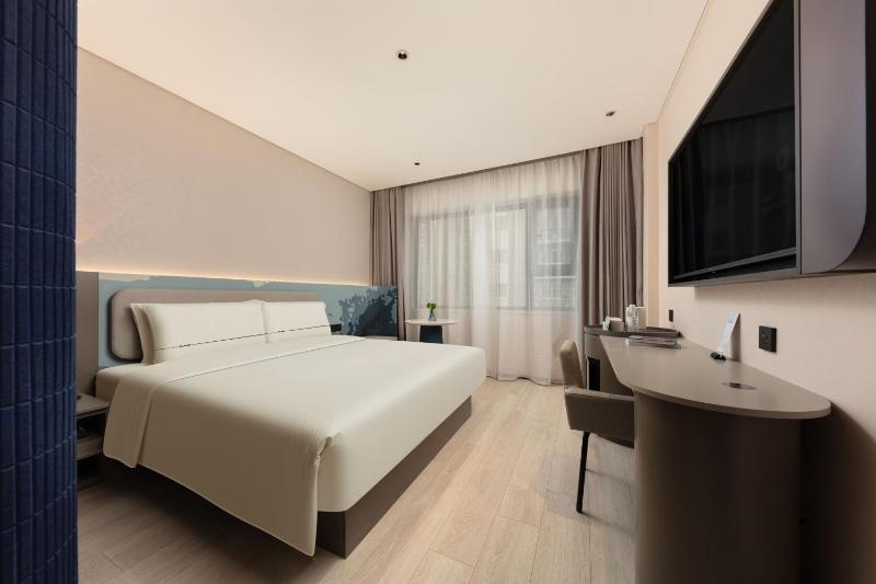 Atour Light Hotel Xi'an Datang Everbright City Xi'an University of Technology Qujiang Campus - image 1
