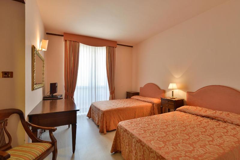 Superior Double or Twin Room image 3