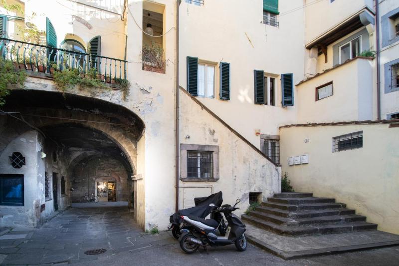 Casa Sophia a timeless stay in Lucca - image 14