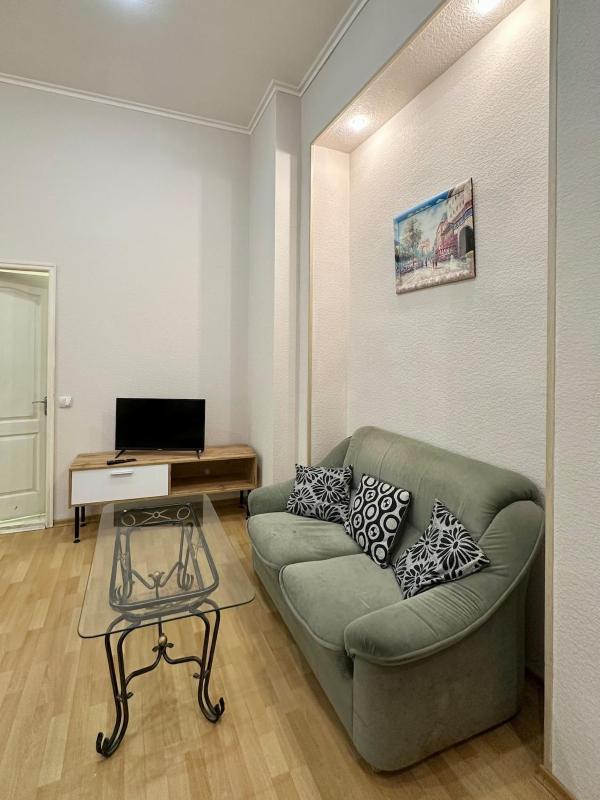 Nice studio on Independence sqr - image 6