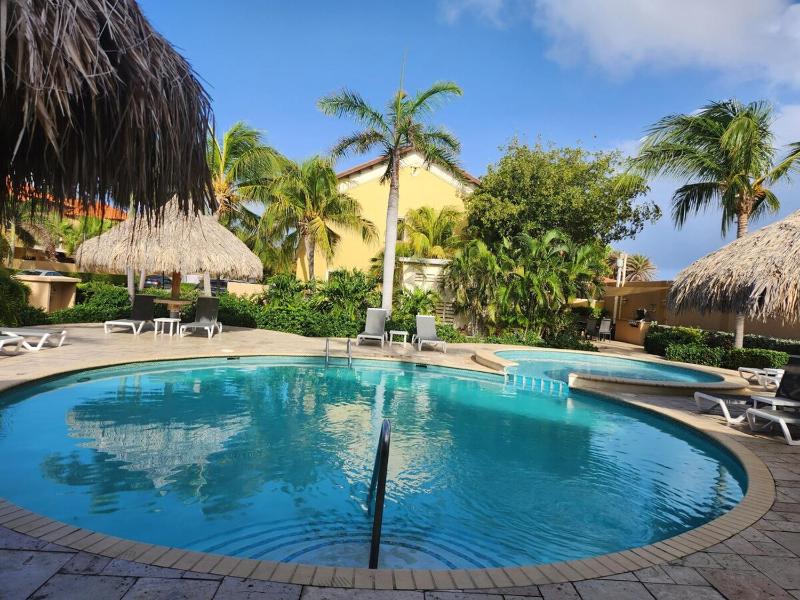 New! Cozy Condo 1 BR Gold Coast Aruba - image 2