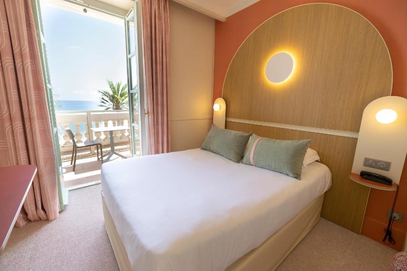Hôtel Vacances Bleues Balmoral - image 11