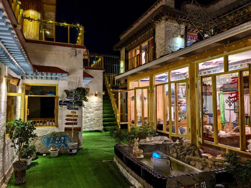 Cangwu Inn - image 1