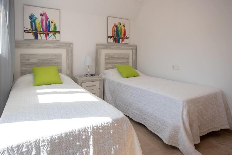 3 bed duplex penthouse Hacienda Guadalupe Duquesa - image 32