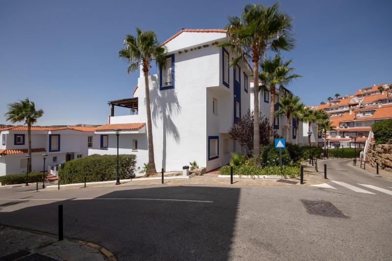 3 bed duplex penthouse Hacienda Guadalupe Duquesa - image 8