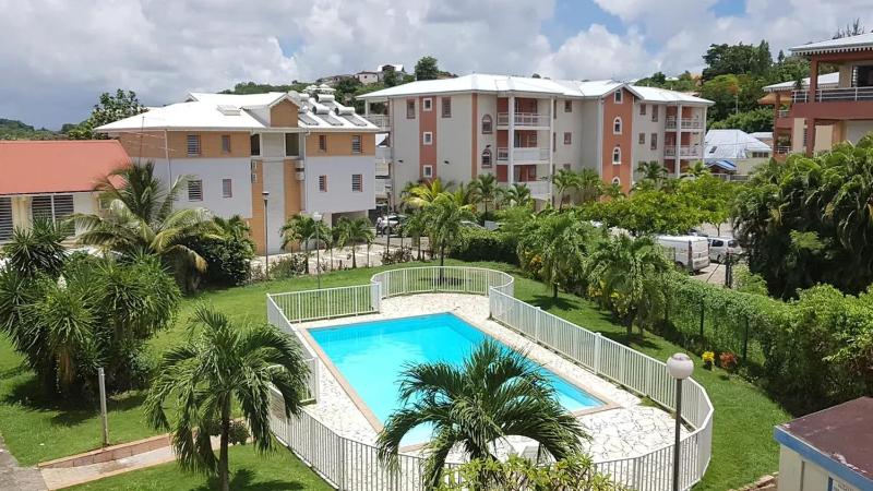 Studio charmant aux Trois-Îlets avec vue mer - image 3