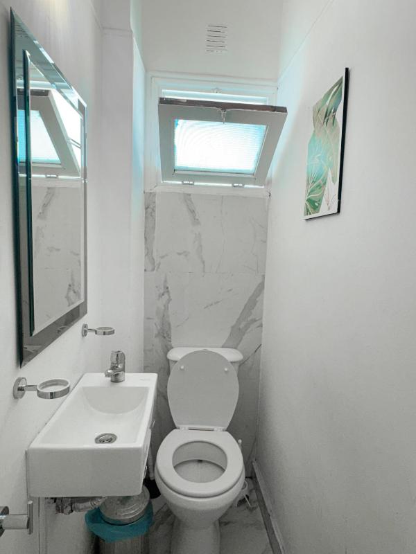 Dpto ubicacion perfecta cuatro habitaciones tres baños en calle caseros renovado y remodelado - Bonavista Rentals - image 15