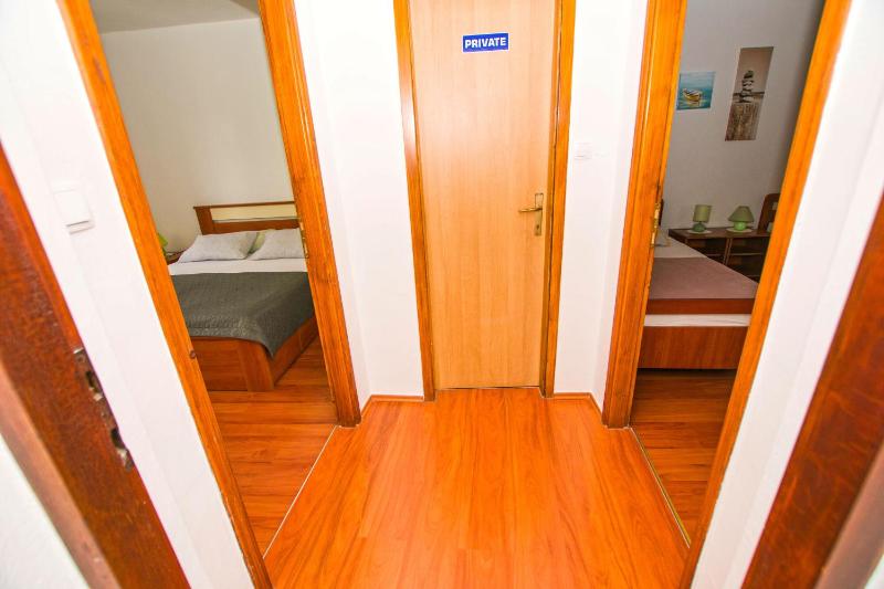 Apartment Centrum - image 20