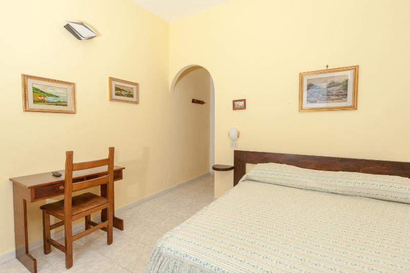 Double Room image 1