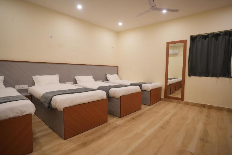 Hotel Aroma - image 18