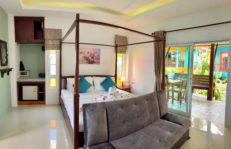 Lanta Just Come Resort - image 10