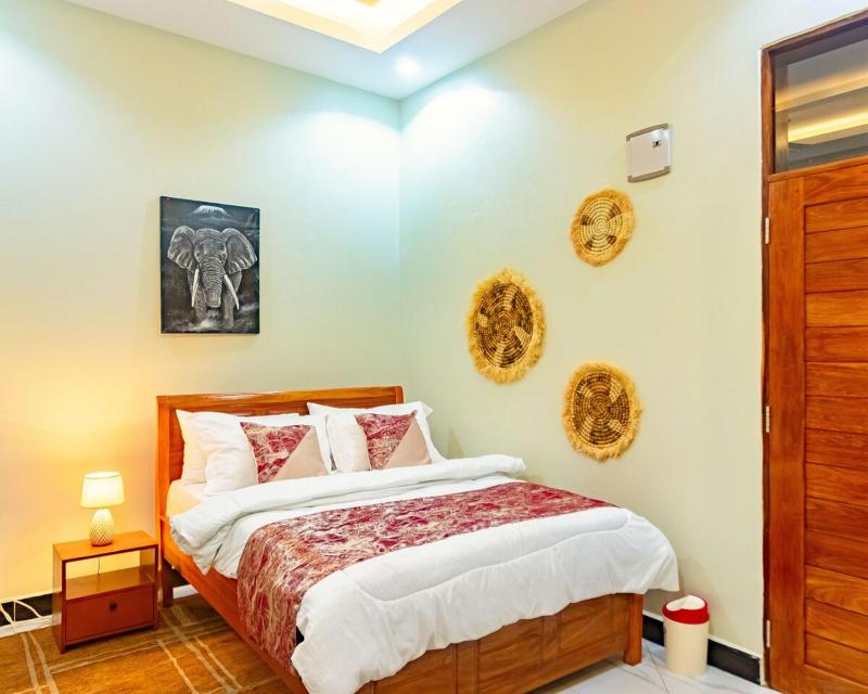 1Bed in Sinza Madukani -Breakfast Fast Wi-Fi - image 6