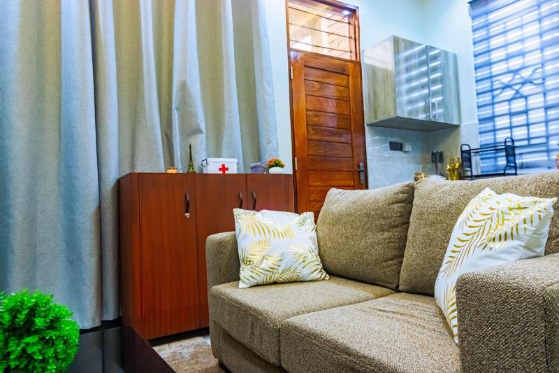 1Bed in Sinza Madukani -Breakfast Fast Wi-Fi - image 13