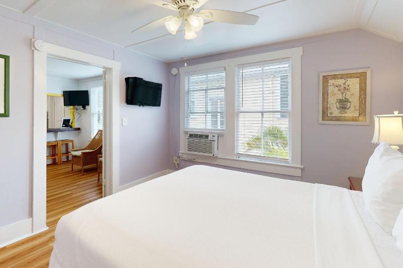 KW31D Orchid Suite - image 13