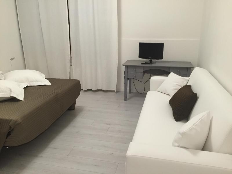 Sunday Apartments - image 19