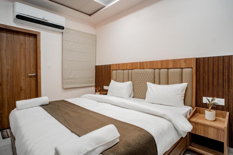 Hotel SK Elite - image 11