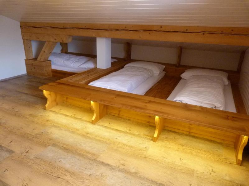Bed in 7-Bed Dormitory Room (No. 7) image 3