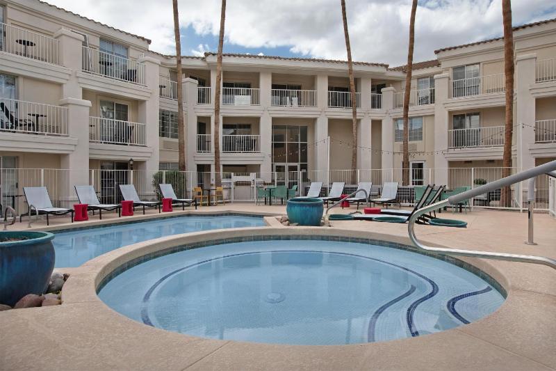 Home2 Suites by Hilton Scottsdale Old Town - image 5