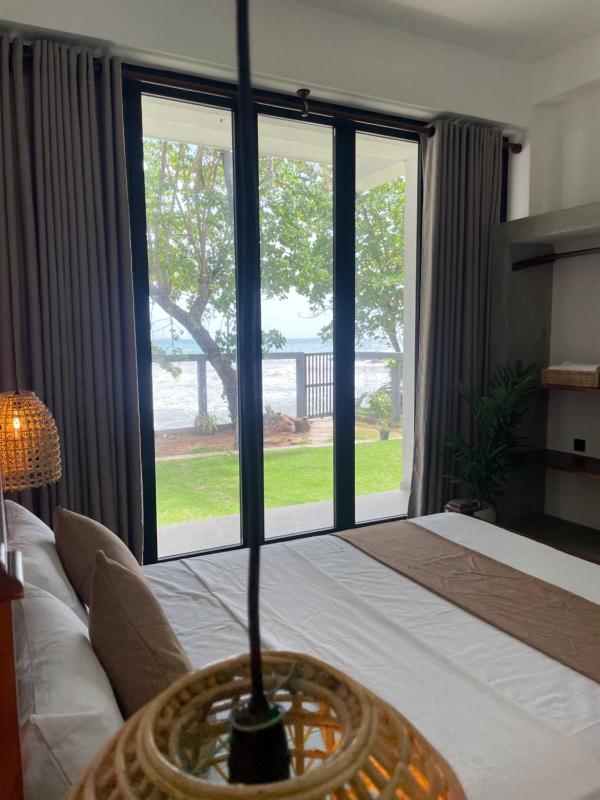 Bloom Beach Villa - image 2