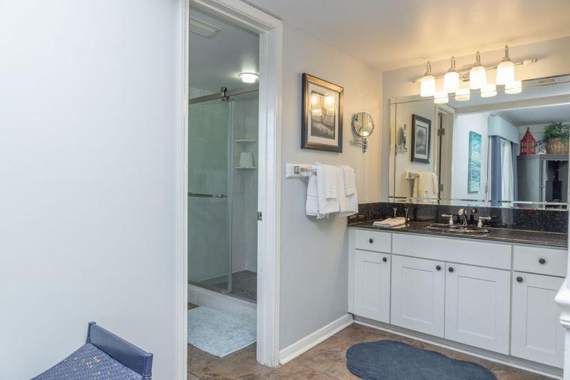 Ocean House 1406 - image 3
