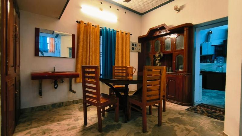 Lake and Paddy holiday home - image 40