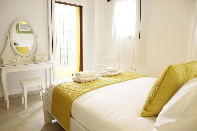 Villa Gardenias Puerto Banús by Houselogy - image 6