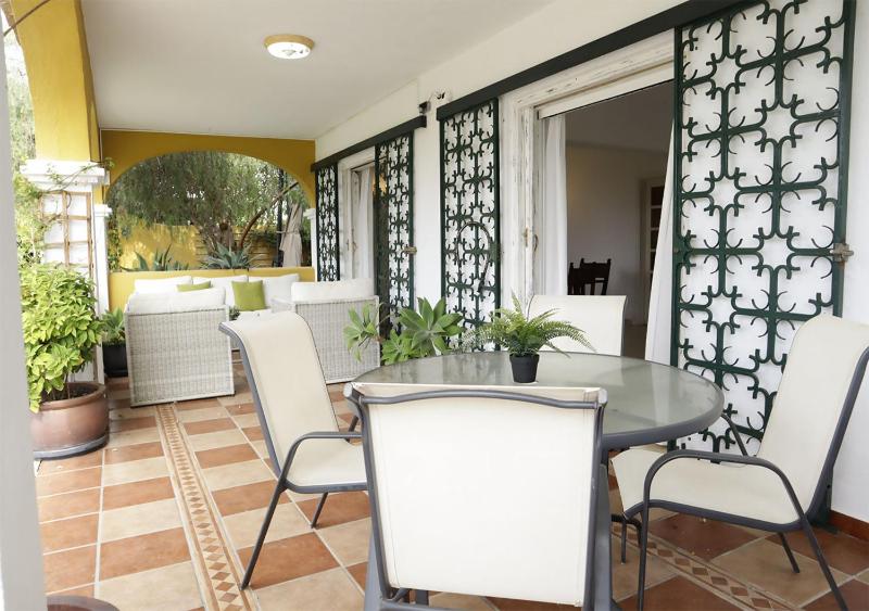 Villa Gardenias Puerto Banús by Houselogy - image 4