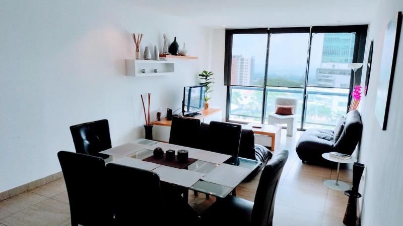 Apartamento Premium 3BR en Escalón con Vistas que Inspiran - image 15