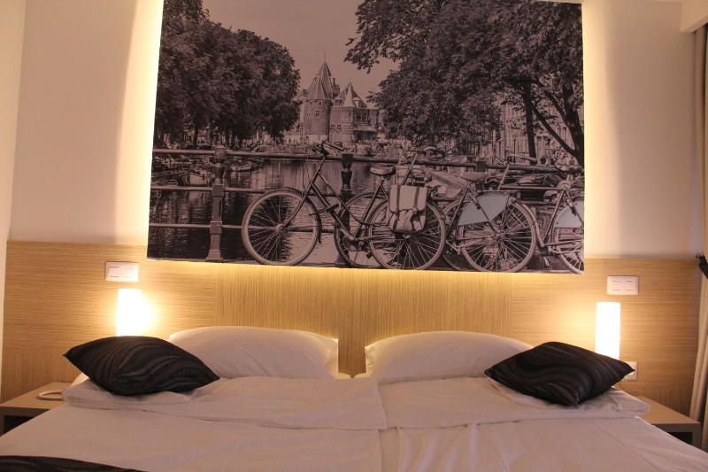 Superior Double or Twin Room image 2