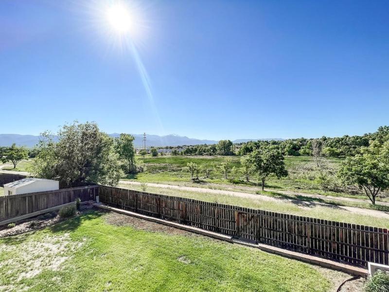 1040 Pond Side - image 20
