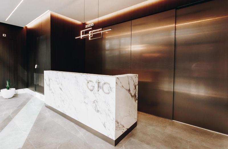 BLuxe Residence - image 7