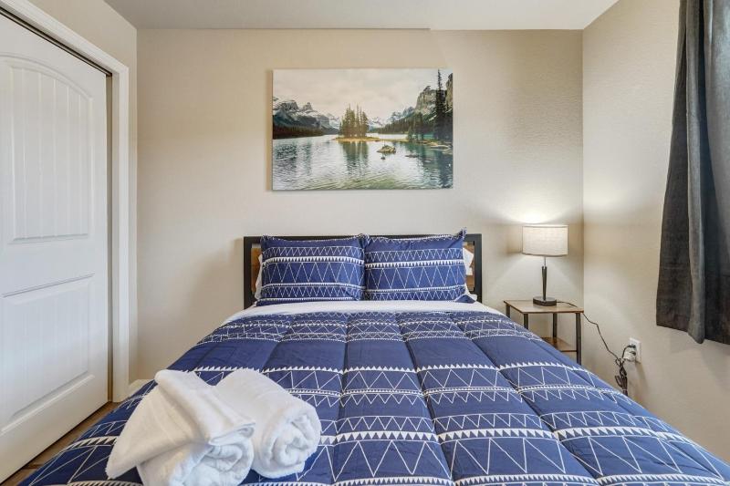 4715 Painted Sky View - image 23