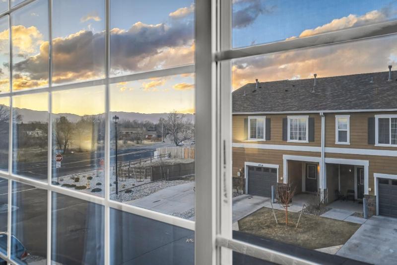 4715 Painted Sky View - image 26