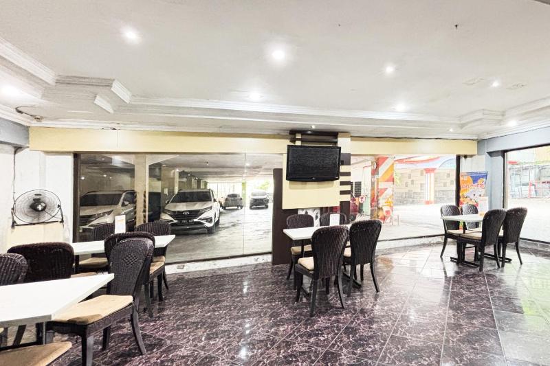 Hotel Pasar Besar RedPartner near Tugu Pahlawan - image 14