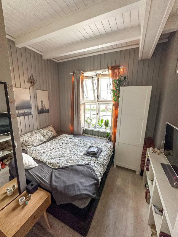 Modern and spacious home - image 10