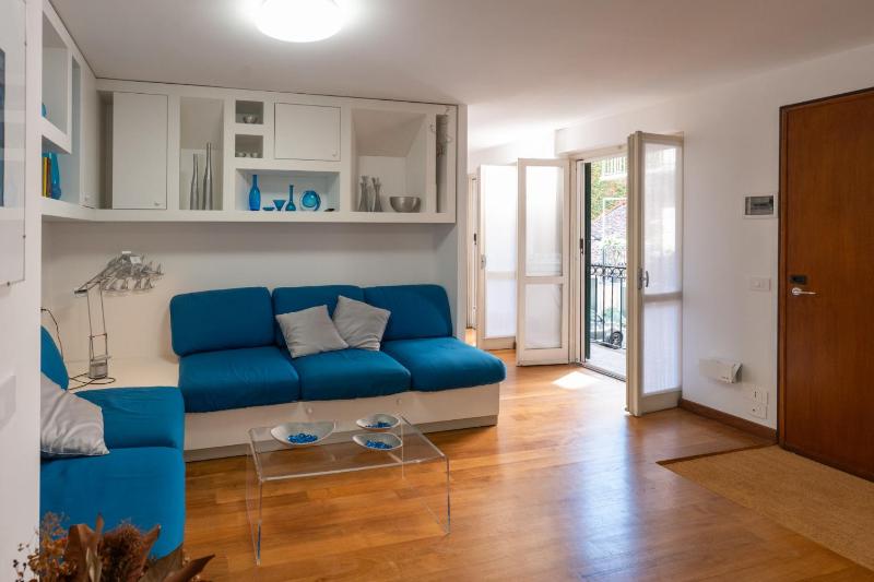Corte sul Po – Appartamento con 2 camere | Centro Torino | Balcone romantico - image 1
