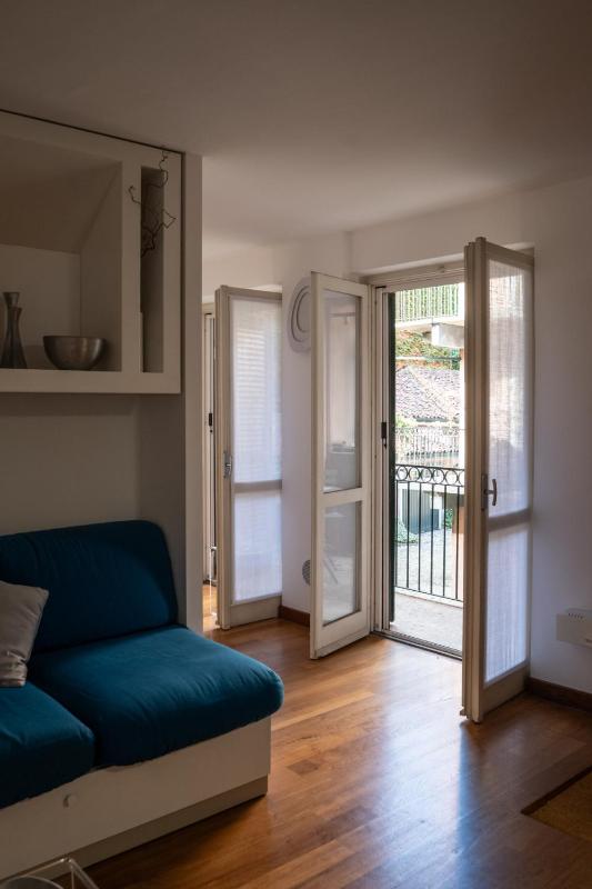 Corte sul Po – Appartamento con 2 camere | Centro Torino | Balcone romantico - image 10
