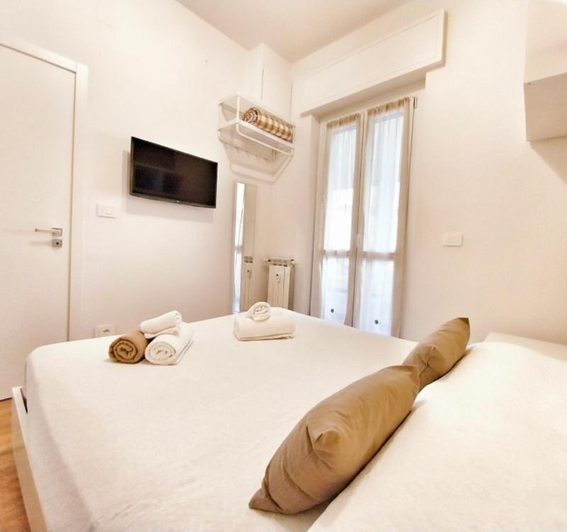 Attic Apartment Air Conditioning Fast WiFi - image 21