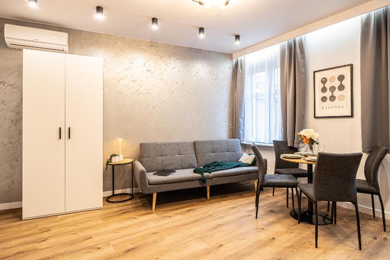 Apartamenty Wielkie Garbary 12 by 2homerent - image 18