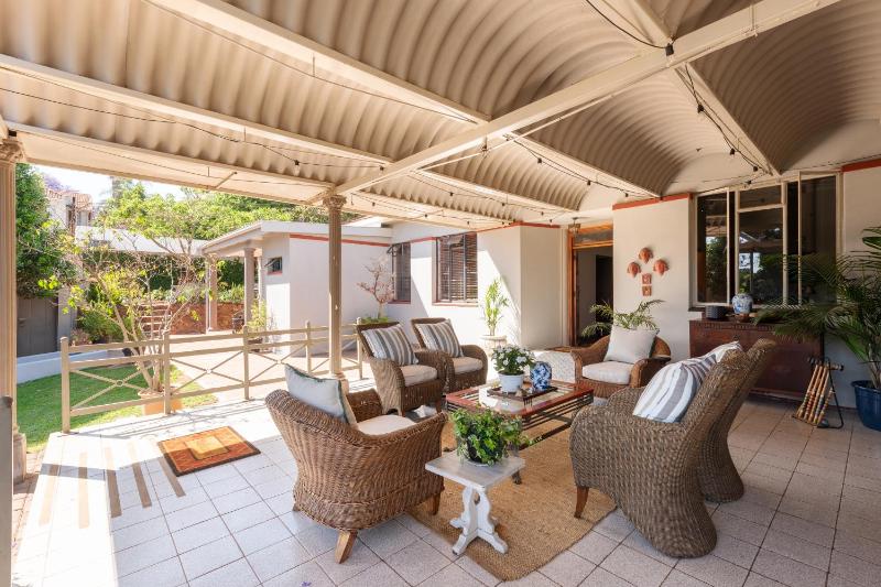 House Falcon - image 15