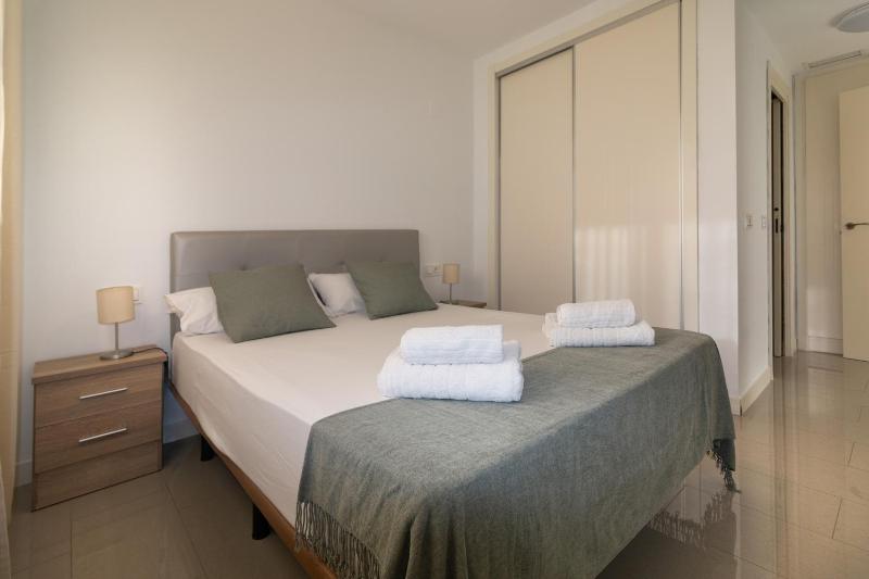 Modern and Cozy Apartment with Pool Tennis Court and Common Areas in Torre del Mar - image 39
