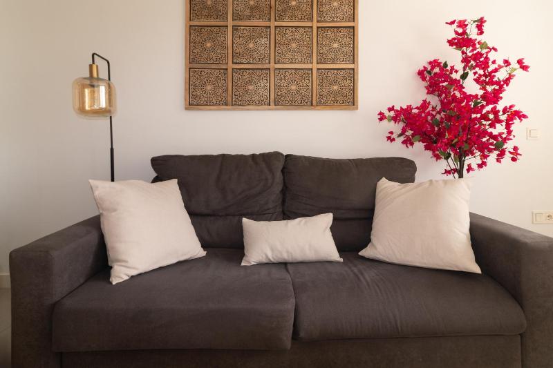 Modern and Cozy Apartment with Pool Tennis Court and Common Areas in Torre del Mar - image 36