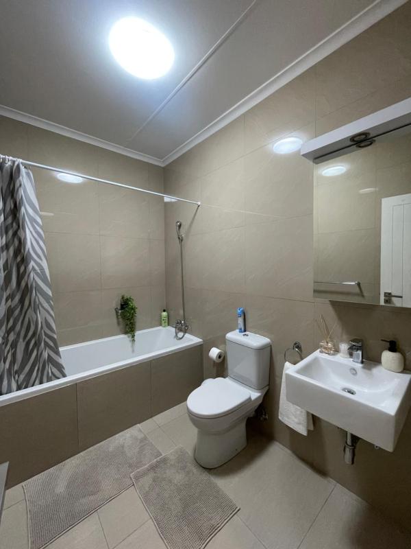 The Oryx Luxury Apartment - image 3