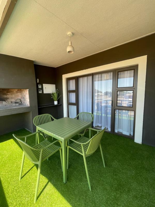 The Oryx Luxury Apartment - image 12