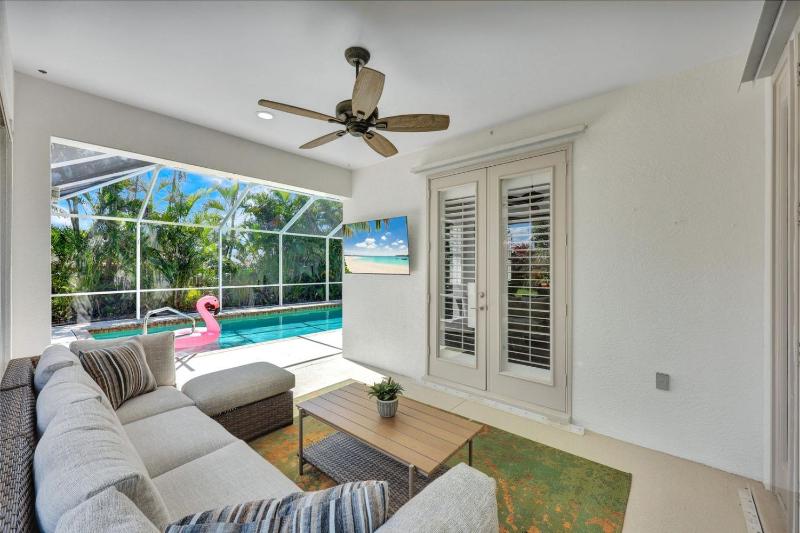 New Coastal Retreat – 4BR/3BA with Private Pool Near Vanderbilt Beach - image 6