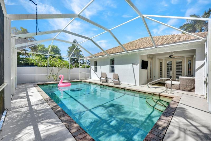 New Coastal Retreat – 4BR/3BA with Private Pool Near Vanderbilt Beach - image 12