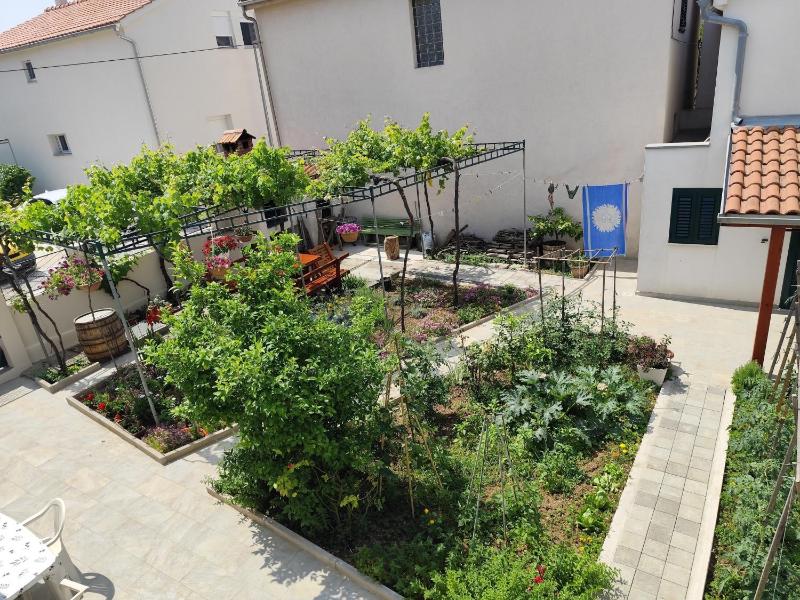 Apartments with parking space Murter - 5089 - image 27